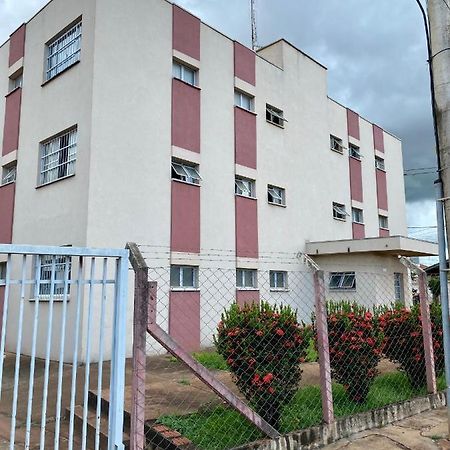 Apartamento Em Olímpia 外观 照片